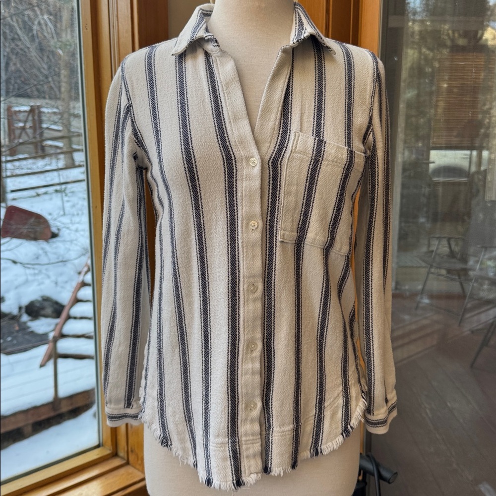 Anthropologie Cloth & Stone fringe Striped Button-Down Shirt